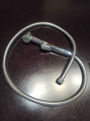 Portable shower like new with instant water stop button