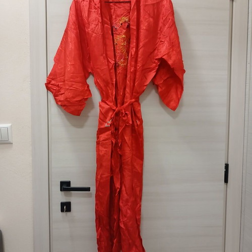 Golden Dragon red kimono size S like new, 100% rayon