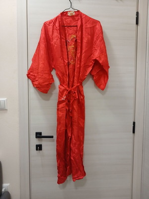 Golden Dragon red kimono size S like new, 100% rayon
