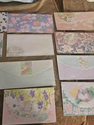 Vintage scented letters collection in folder like new, 30 letters, 20 envelopes