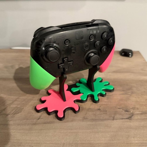 Nintendo Switch Pro Controller Splatoon stand