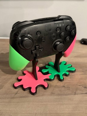 Nintendo Switch Pro Controller Splatoon stand