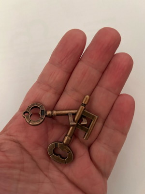 Puzzle key new
