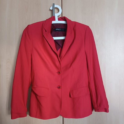 Women's red blazer size M 38 like new