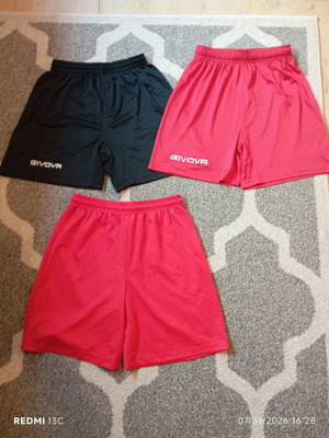 Givova sports shorts set like new, sizes Small and Medium