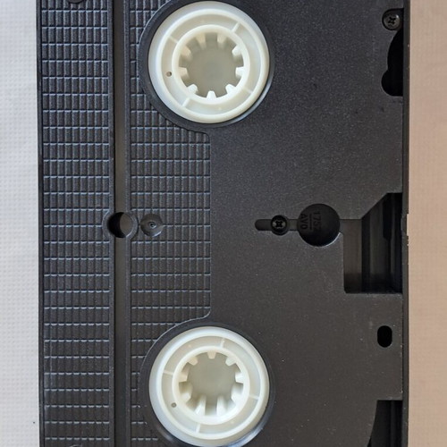 America's Sweethearts VHS used, subtitles