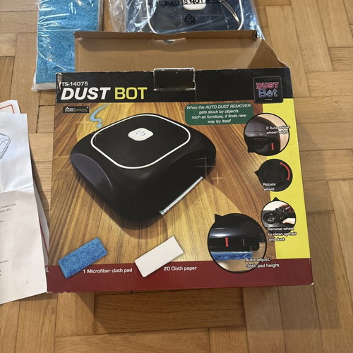 Floor Dusting Robot new with microfiber cloth and 20 fabric pads