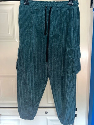 Carter Cargo мъжки панталон oversized размер M зелен нов