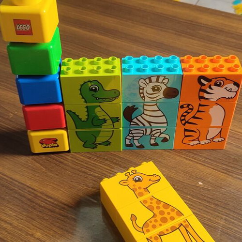 Lego Duplo Animal Puzzle Blocks set of 17 pieces like new