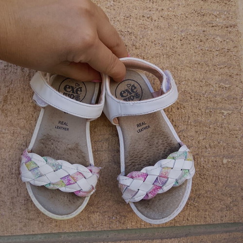 Exe kids leather sandals size 25 like new, white and pink