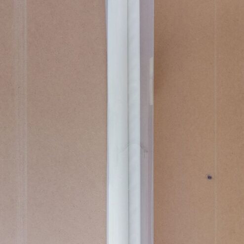 Light filtering roller blind like new