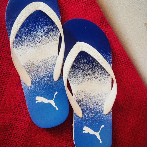 Puma flip-flops size 43 new, white and blue