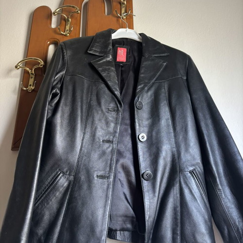 Vintage black leather jacket Markos Leather like new, classic fit