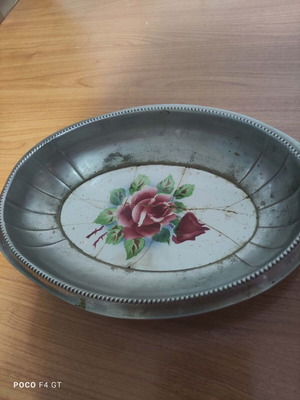 Vintage fruit bowl/bread basket used 1940, pewter and porcelain center