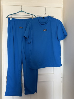 Women's tracksuit size M new, blue