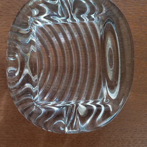 Glass ashtrays like new, dimensions 15×12cm