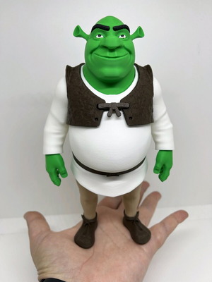 Shrek figure like new, 20cm height