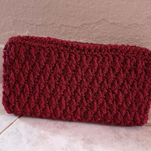 Handmade knitted wallet new, garnet red