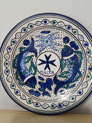 Διακοσμητικό πιάτο πορσελάνης από Μάλτα καινούργιο