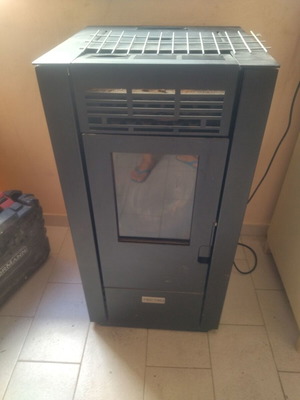Σόμπα pellet με χειριστήριο