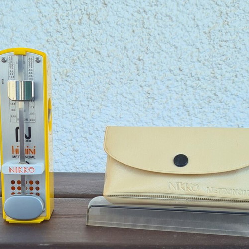 NIKKO Hi-Mini Vintage Metronome like new, mechanical pocket model