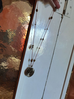 Women's beautiful necklace like new