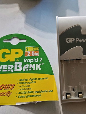 GP PowerBank Rapid 2 Battery Charger like new