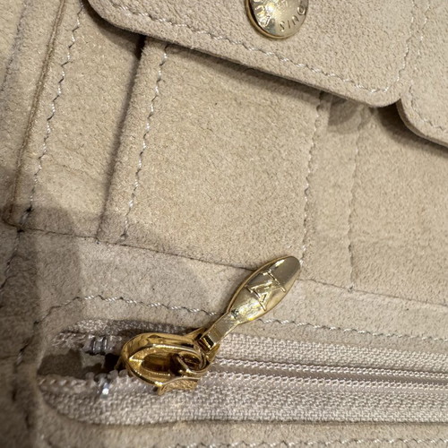 Louis Vuitton Monogram Jewelry Roll travel case like new, brown