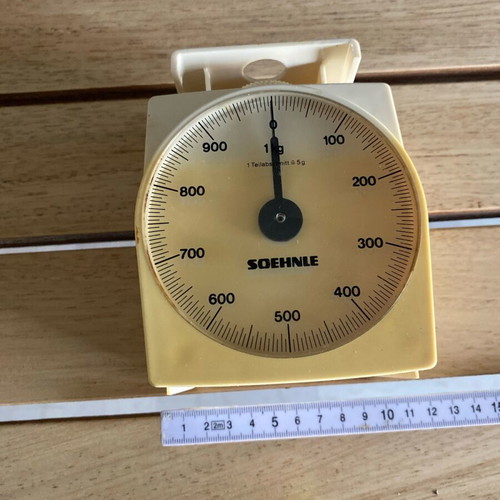 Retro SOEHNLE scale with adjuster like new