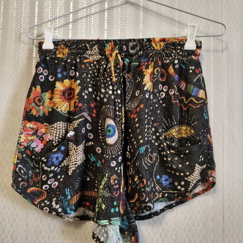 Farm Rio shorts size S like new with elastic waist and pockets