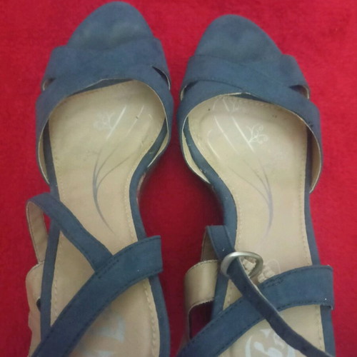 Bata women's platform shoes used, size 38, green