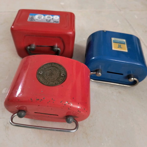 Elta collectible piggy banks used, set of three