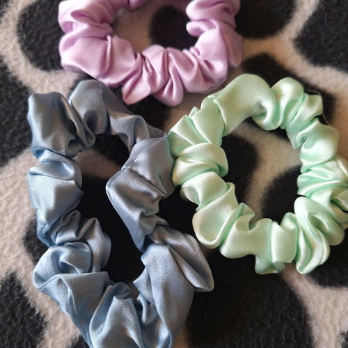 Scrunchie satin new set of 3 pastel colors