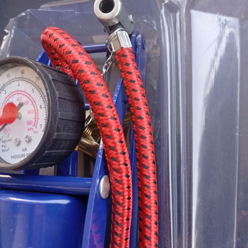Foot-operated air pump with manometer like new
