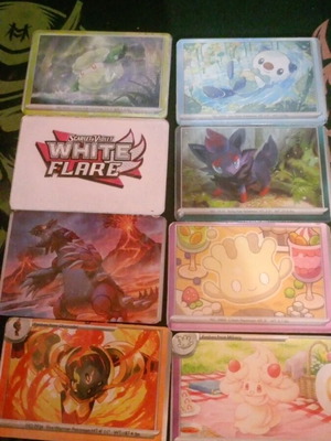 Pokemon magnets handmade like new from Pokemon TCG