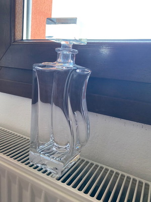 Bohemian crystal carafe new with modern design