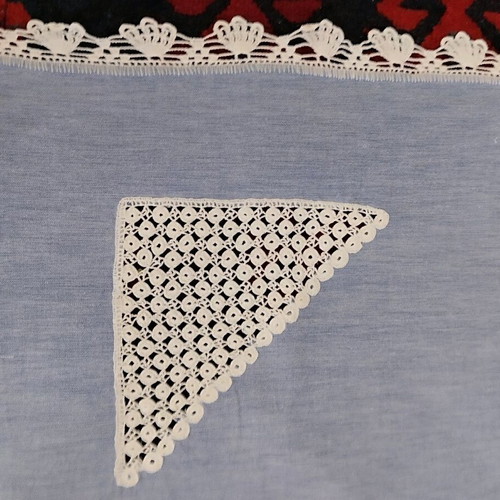 Handmade tablecloth with fabric and crocheted corners 72x72 cm like new