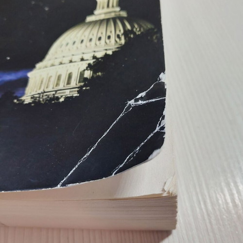Den Ginontai Afta Edo used book