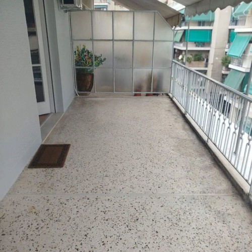 Apartment in Koukaki 66m² with 2 bedrooms, balcony and gas heating