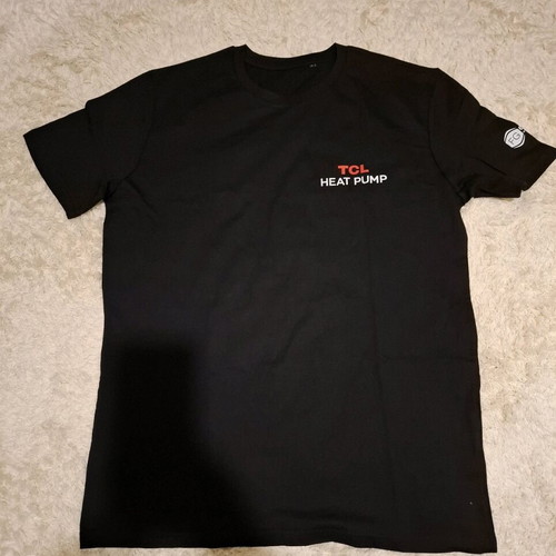 Tshirt black men's short sleeve new, size Large