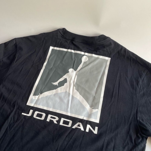 Jordan Nike Air Jordan black short-sleeve shirt new, size S/M oversized