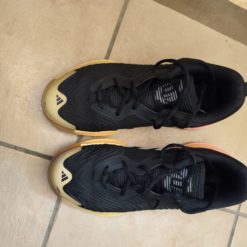 Son of Chi III Derrick Rose sneakers like new, size 42