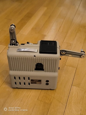 Eumig P8 automatic novo projector used, vintage 8mm film