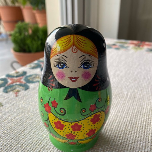 Matryoshka doll collectible like new, set of 5 with unique costumes