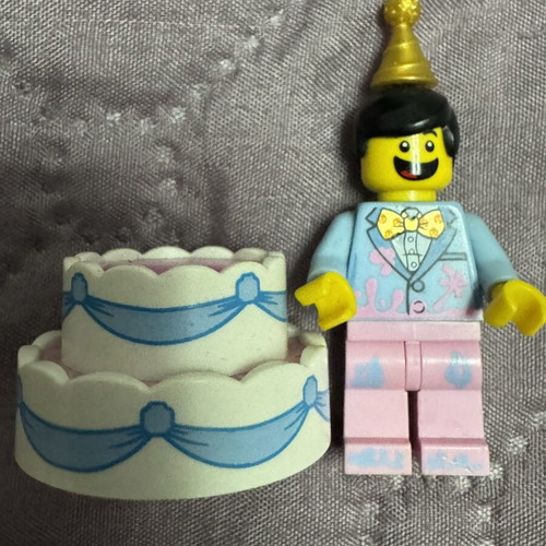 Lego mini figure like new, original