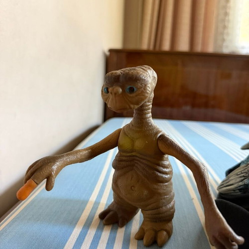 E.T. figure LJN Toys 1982 with glowing finger like new
