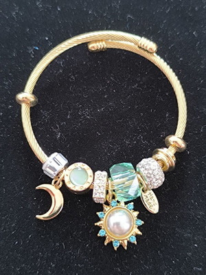Charm Style Bracelet with Sun, Moon and Crystals new