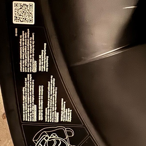 Recaro baby seat like new with isofix system and sunshade