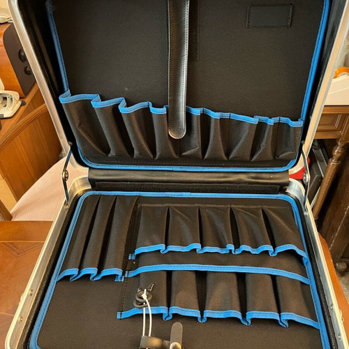 B&W toolbox new sturdy construction