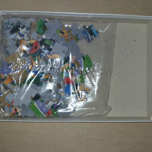 Mickey Mouse Puzzle 160 pieces like new